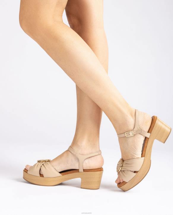 naiset Unisa pyöreäkärkinen sandaali, jossa on koriste beigeT08H119