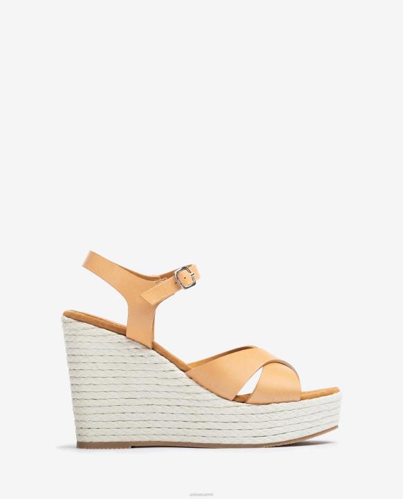 naiset Unisa korkeakiila sandaali ruskeaT08H193