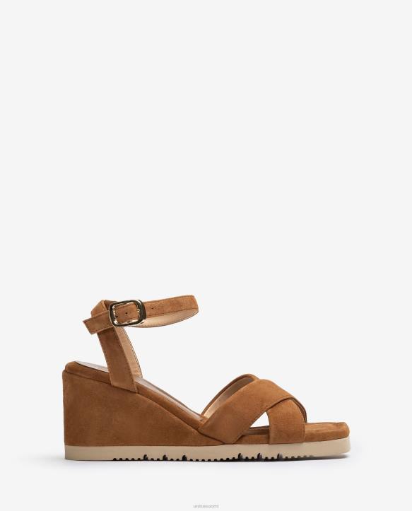 naiset Unisa sandaali, jossa kiilakorko ja pehmustettu pohja ruskeaT08H171